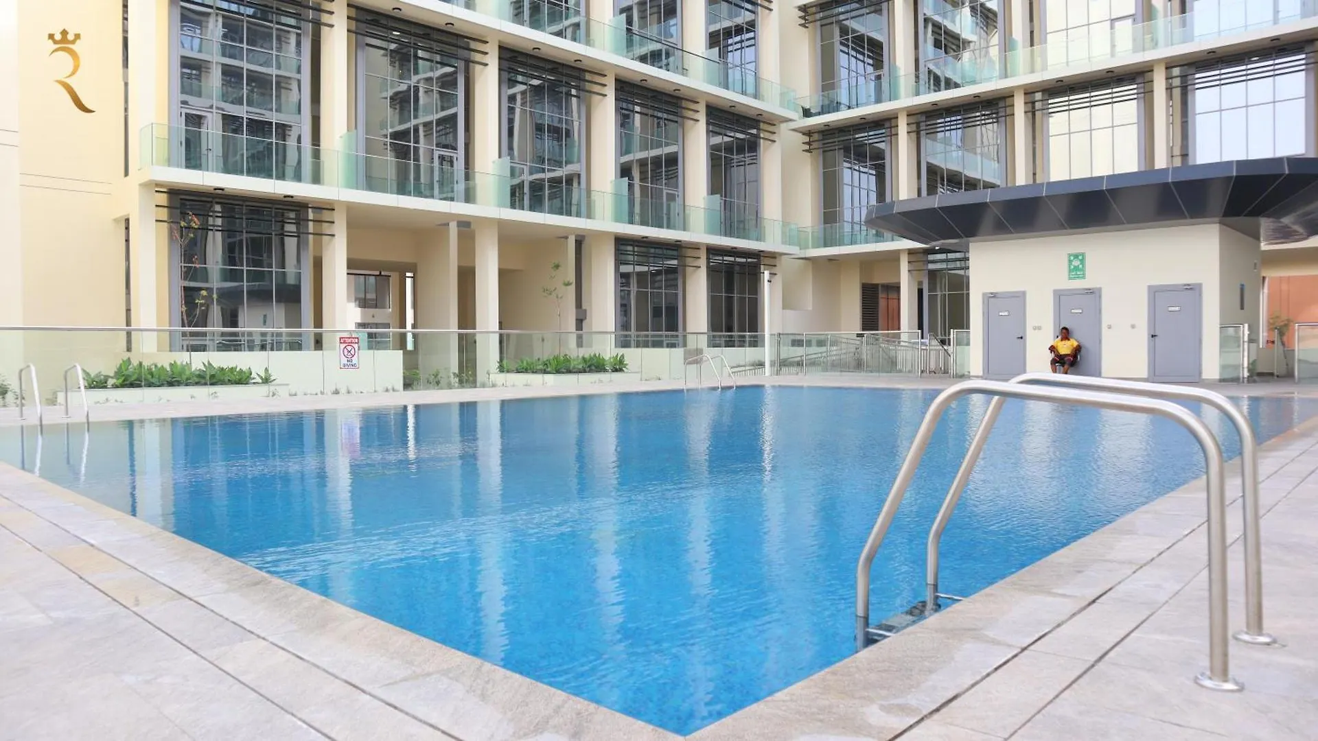 Apartment Your Sleek Transit 1Br Oasis Hideaway In Masdar City Abu Dhabi