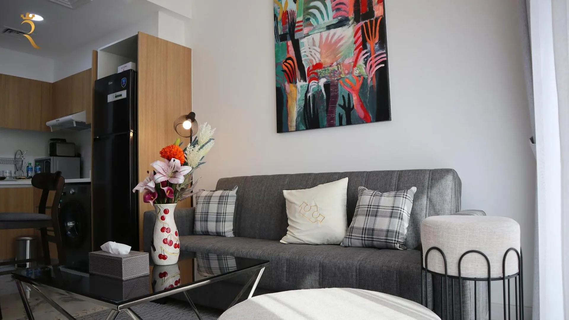 Your Sleek Transit 1Br Oasis Hideaway In Masdar City Abu Dhabi Apartment